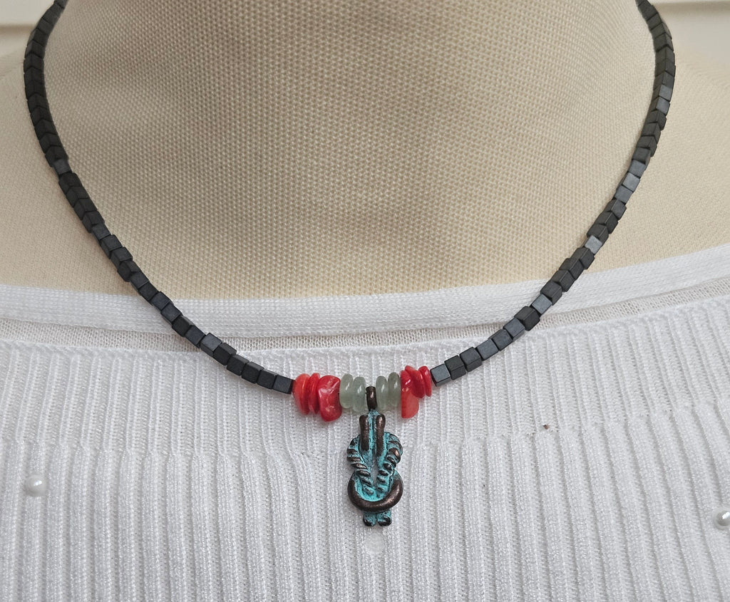 Hematit negru, coral si aventurin