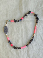 Quart fumuriu, margele Myiuki si os