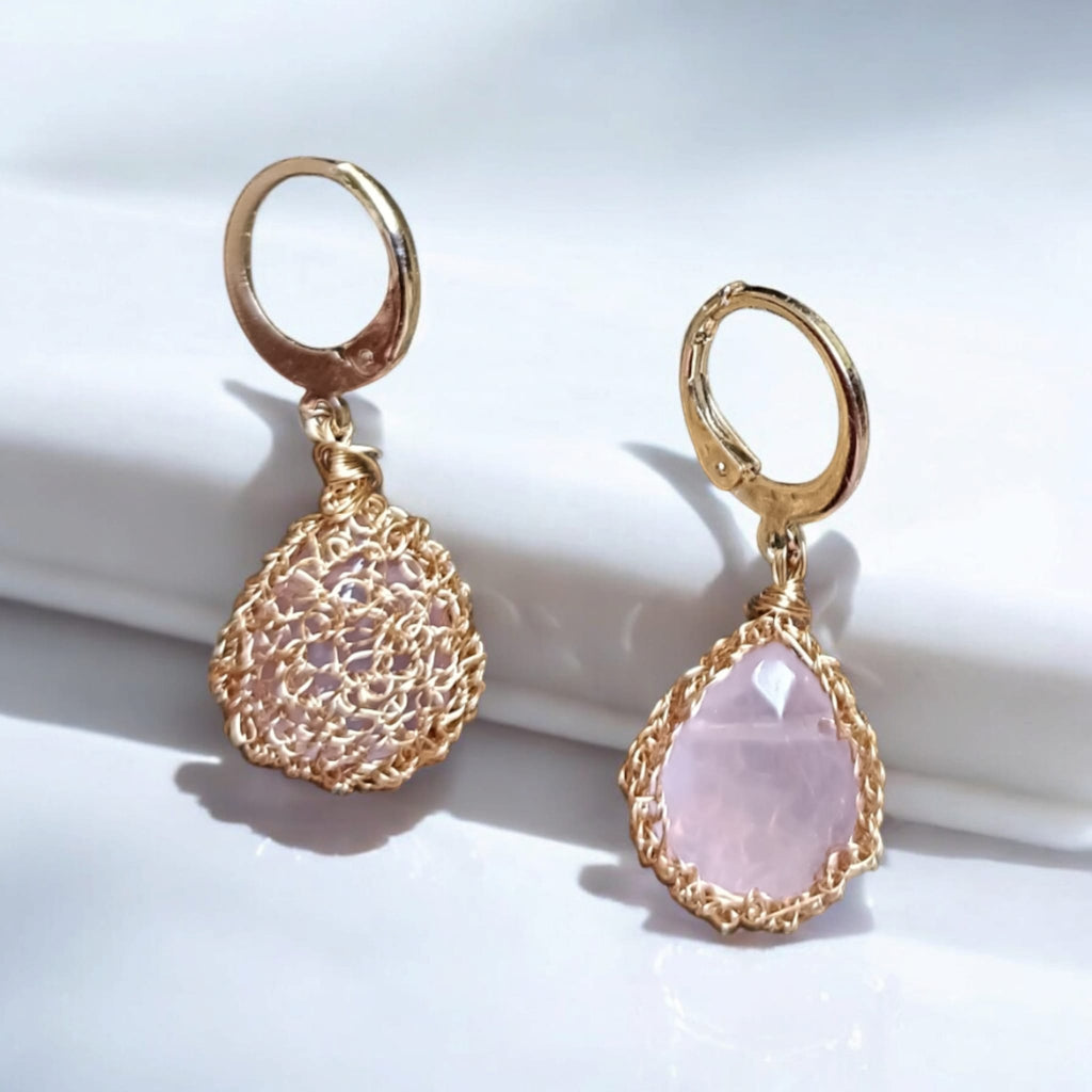 Rose quartz - Crochet lace earrings made of copper wire and semi-precious stones