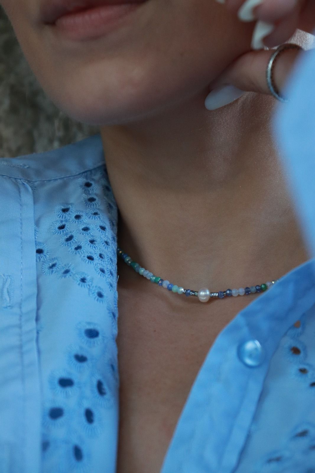 Necklace of blue crystals, cultured pearls and hematite