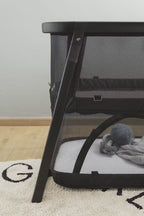 Foldable crib convertible into a playpen for children, 0-2 years