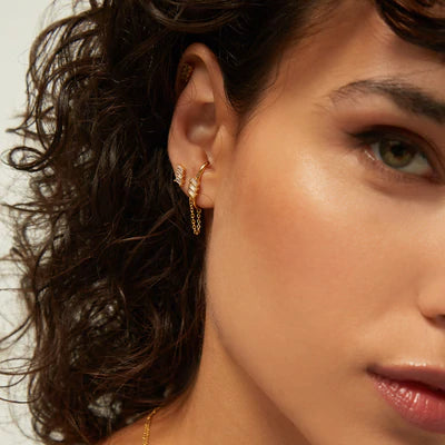 Earrings, piercing type with chain and zirconia made of Ag 925 /Fashion gifts